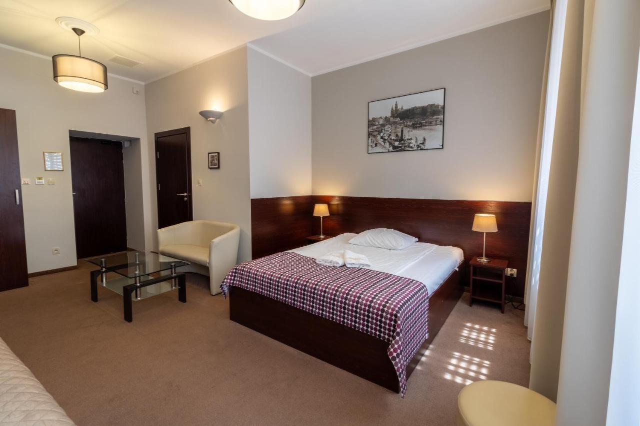 קרקוב Atlantic Aparthotel מראה חיצוני תמונה