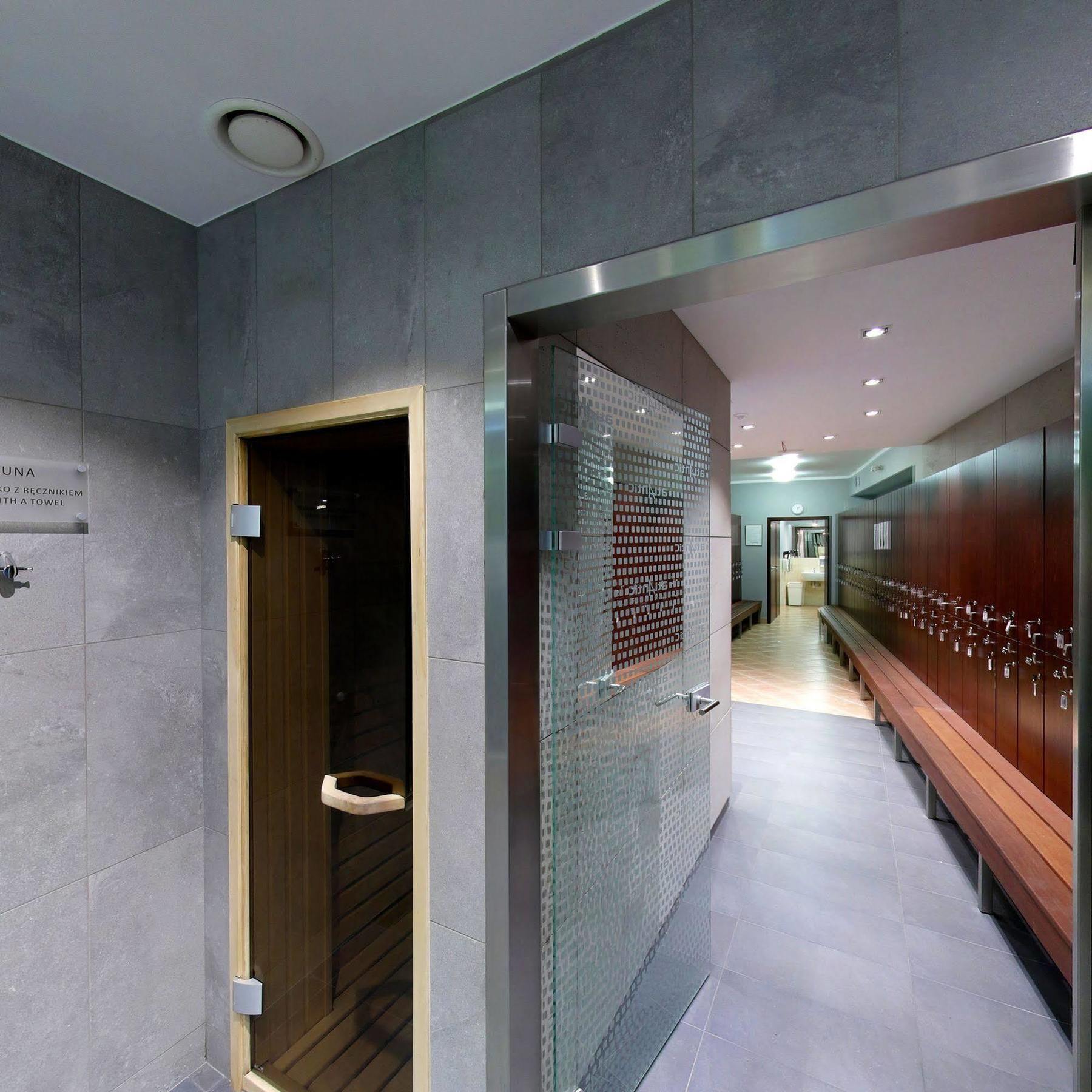 קרקוב Atlantic Aparthotel מראה חיצוני תמונה