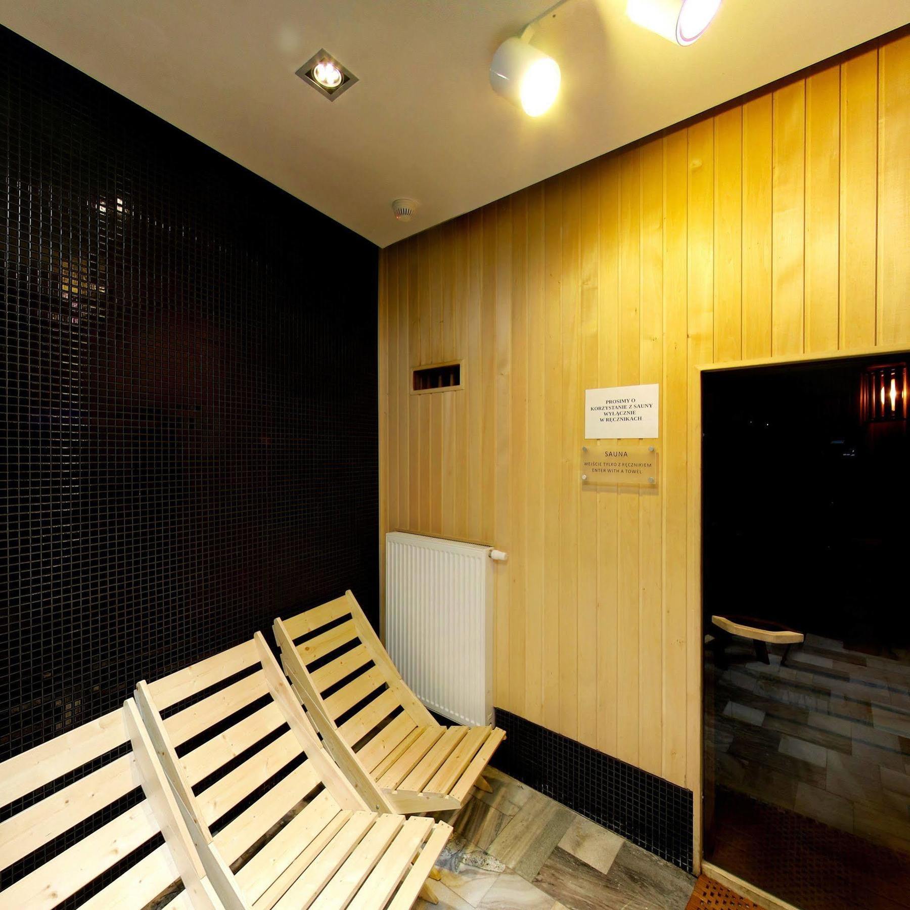 קרקוב Atlantic Aparthotel מראה חיצוני תמונה